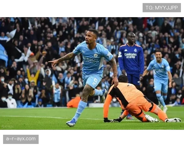 热苏斯进攻站位引领球队新战术,锋线火力全开状态强势回暖 热苏斯进攻站位引领球队新战术,锋线火力全开状态强势回暖