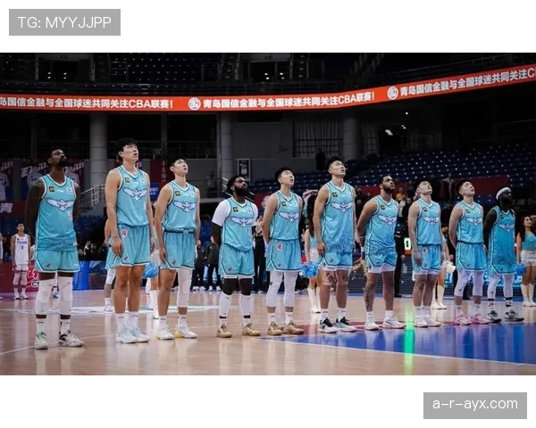 新赛季战火重燃，球迷热议各队表现谁将脱颖而出