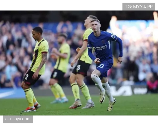 莱切新赛季阵容焕然一新，年轻新星闪耀赛场引关注