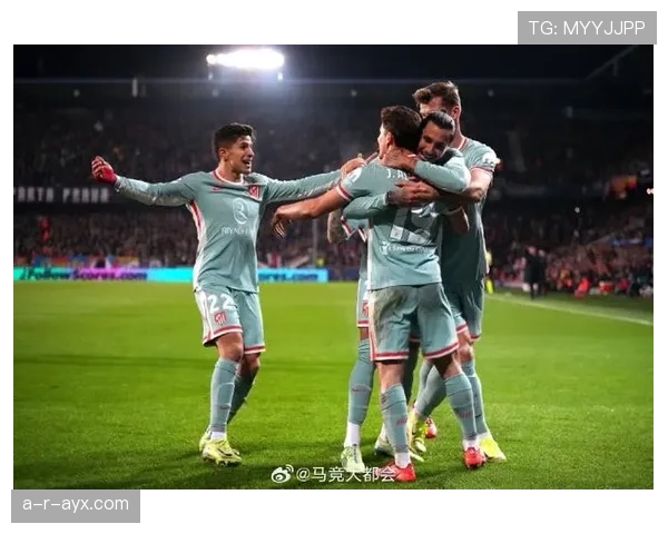 解密格里兹曼的任意球技巧与表现分析，精准与创造力的完美结合